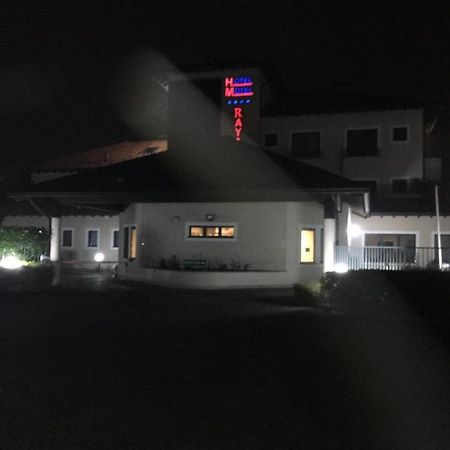 Elysium Hotel Raya Mediglia Exteriér fotografie